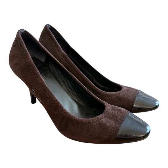 PRADA Brown Suede Black Patent Leather Cap Toe Pumps Heels Size EU 37 - Picture 1 of 10